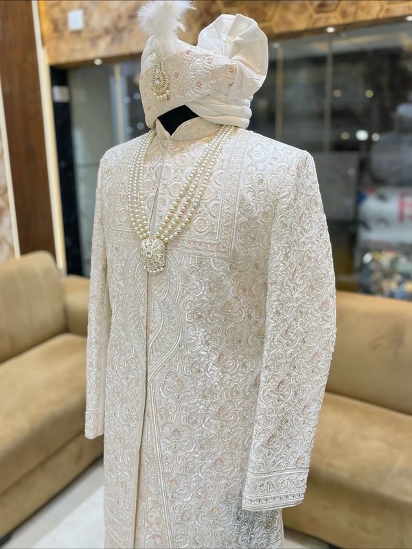 Sherwani / Achkan