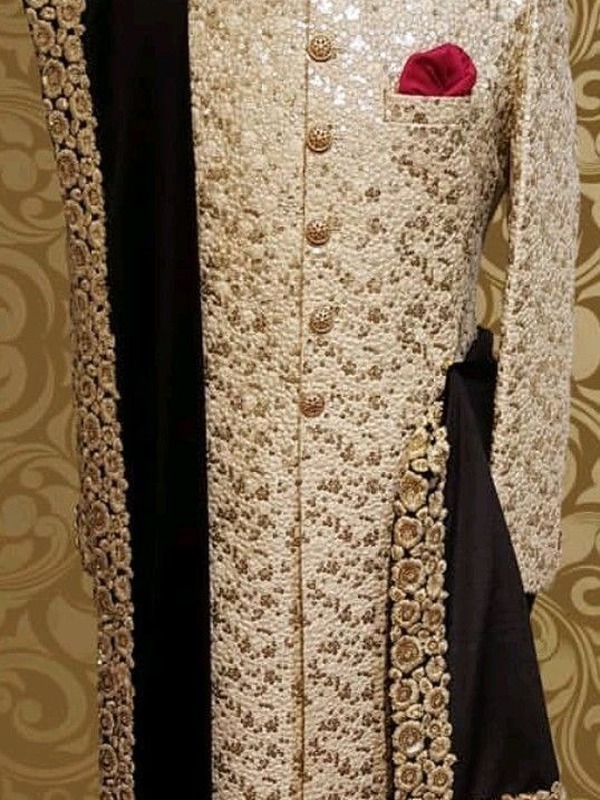 Sherwani / Achkan