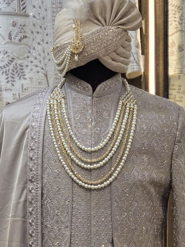 Sherwani / Achkan